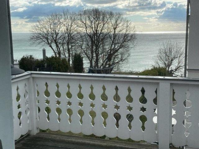 Villa Seestern - Ferienhaus Mit Meerblick Sassnitz Zewnętrze zdjęcie